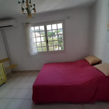 Дом отдыха Mitoyenne, 100m Des Plages - 3 Chambres- *
