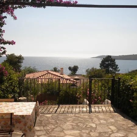 Σπίτι διακοπών Mitoyenne, 100m Des Plages - 3 Chambres- Sagone (Corsica)