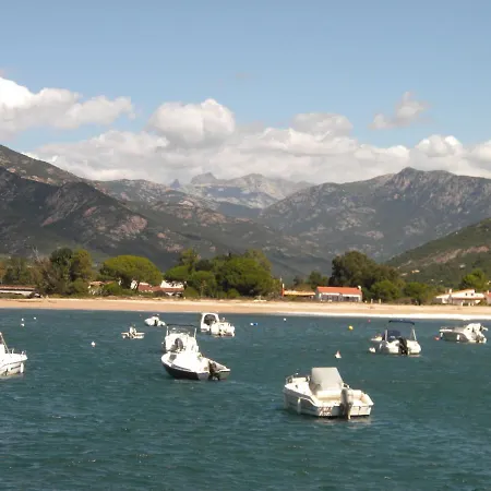 Mitoyenne, 100m Des Plages - 3 Chambres- Sagone (Corsica)