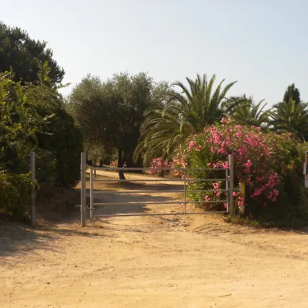 Mitoyenne, 100m Des Plages - 3 Chambres- Casa vacanze Sagone (Corsica)